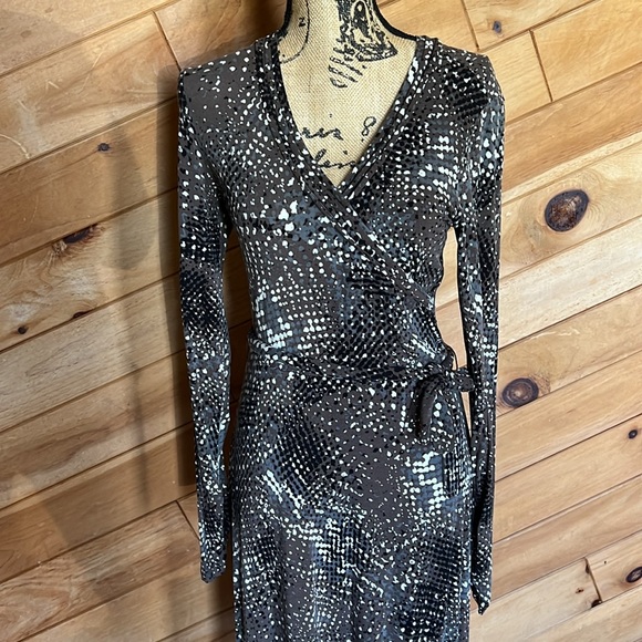 Cabi Dress - Picture 2 of 5